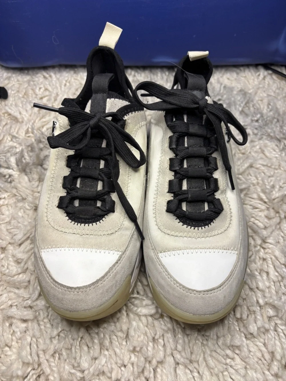 CHANEL Velvet calfskin mixed fibers CC sneakers 37 White grey yellow - Picture 4 of 7